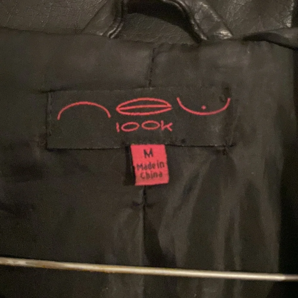 Jacket - Picture 2 of 6
